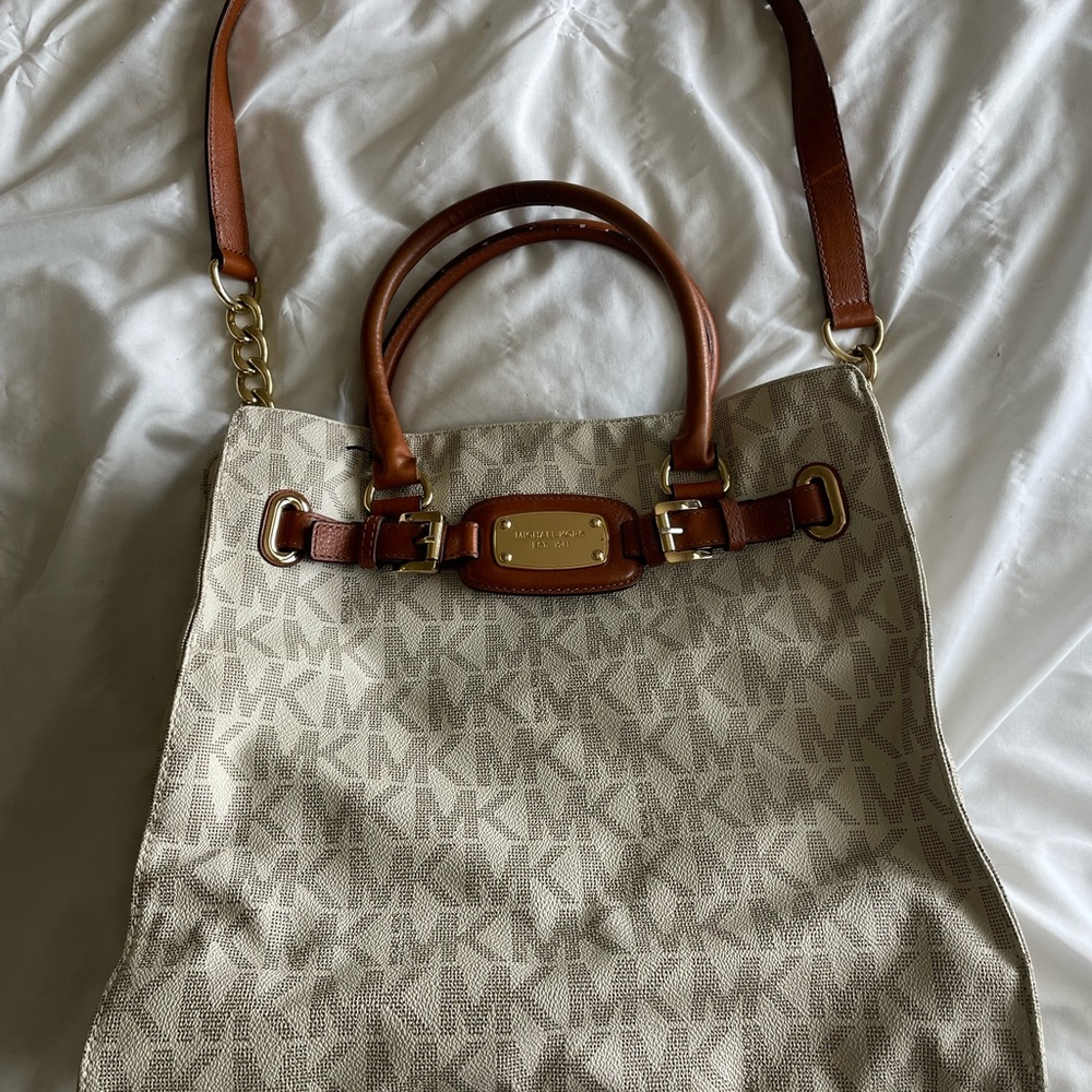 Micheal Kors tote